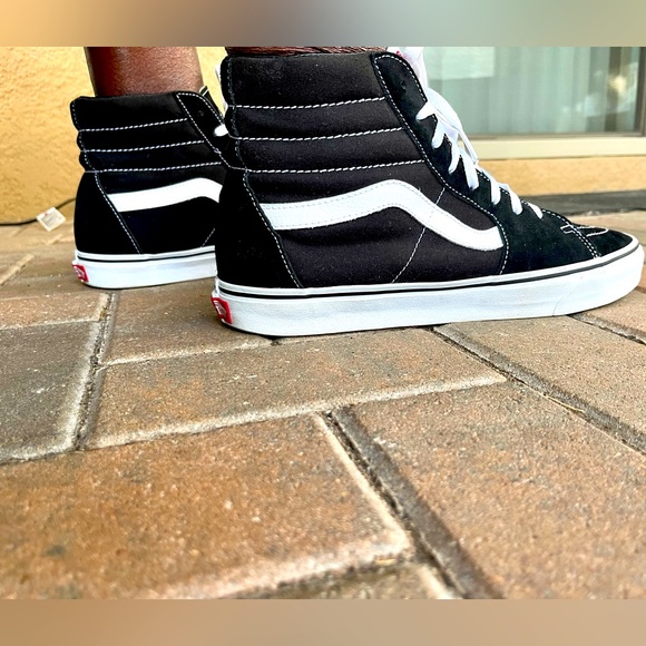 Meet your Posher, Nate - Picture 1 of 1